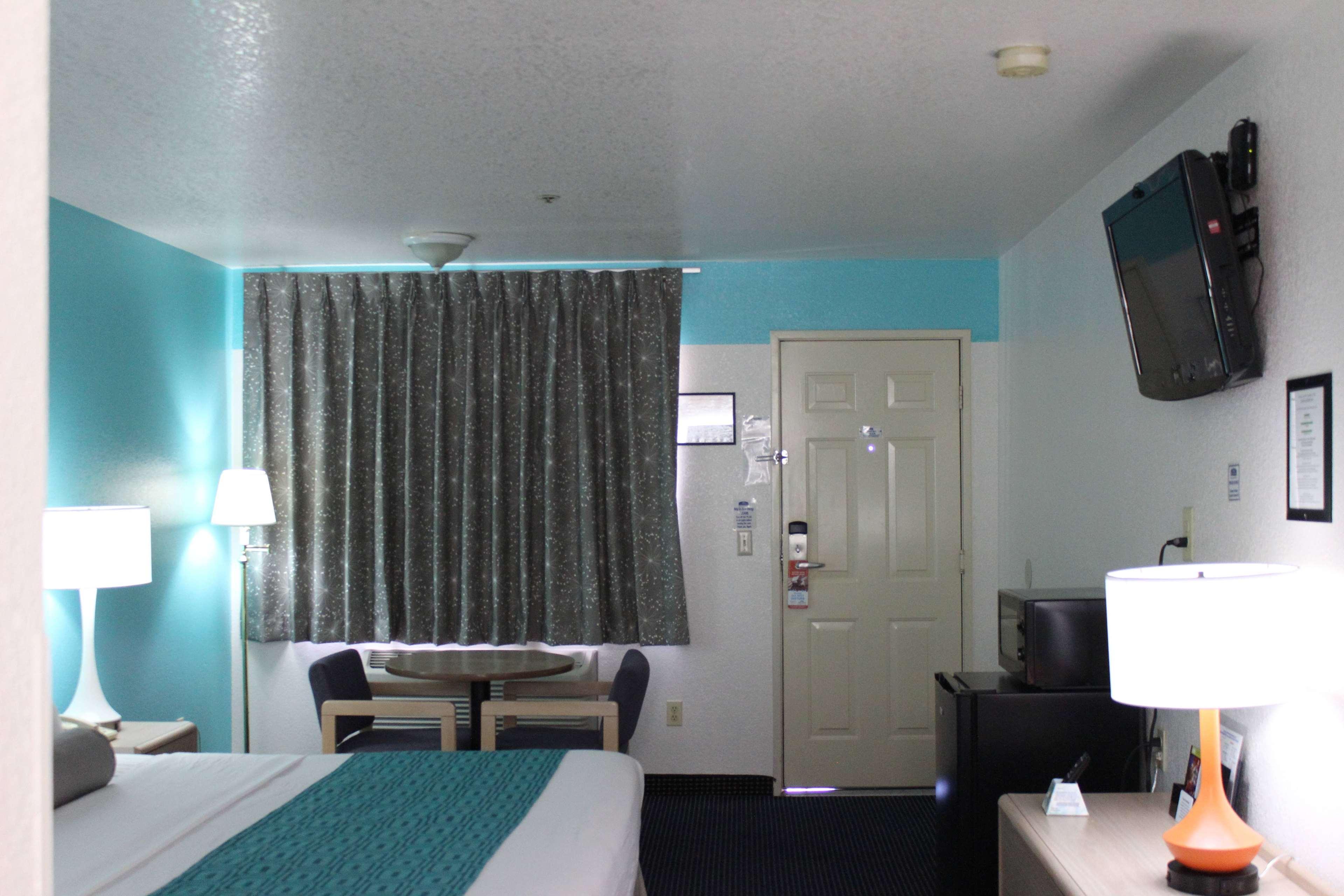 Howard Johnson By Wyndham הולברוק מראה חיצוני תמונה